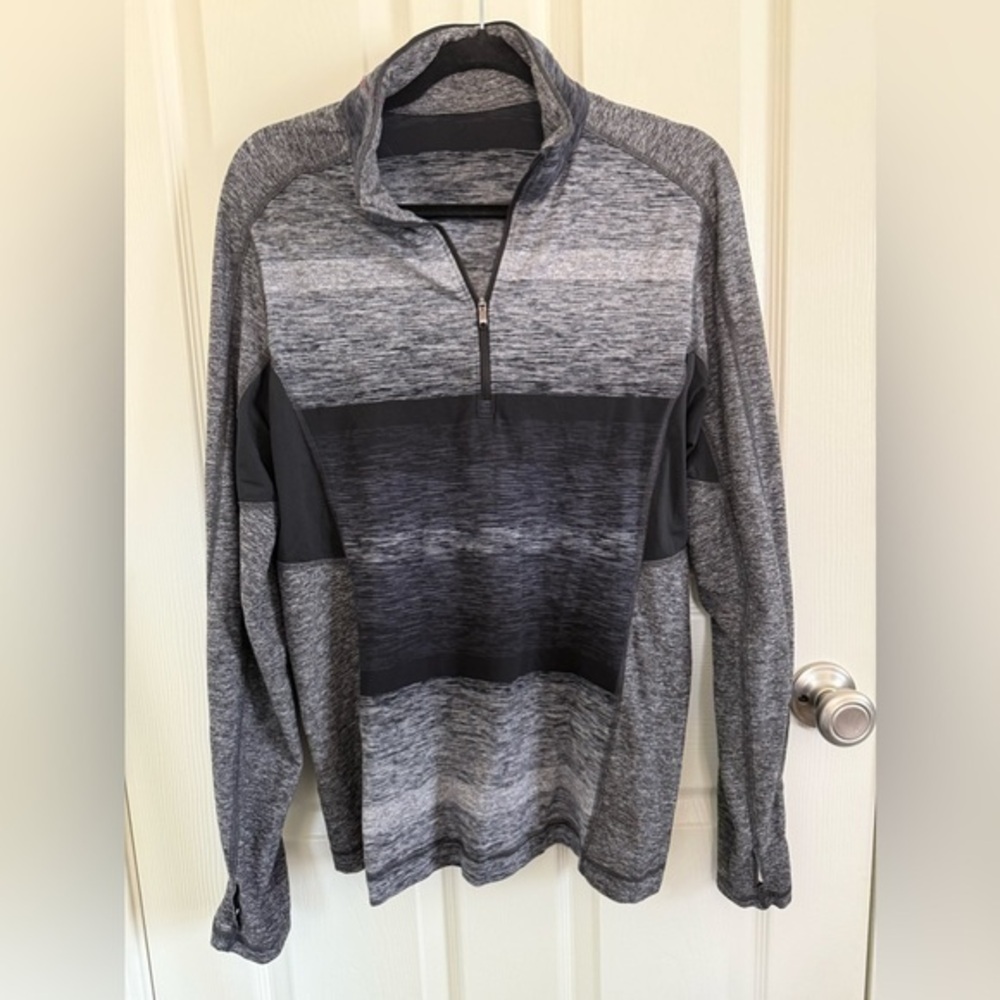 Lululemon Men’s Quarter Zip Pullover Medium